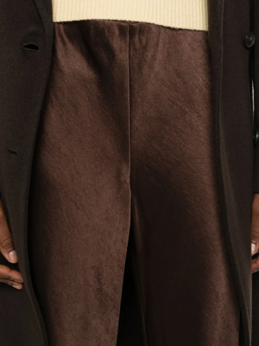 Vince Broek met wijde pijpen Bruin