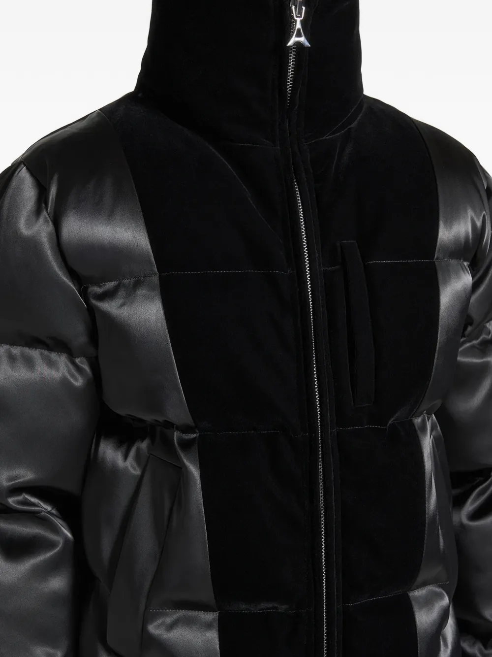 Manière De Voir satin velvet panelled puffer jacket Zwart