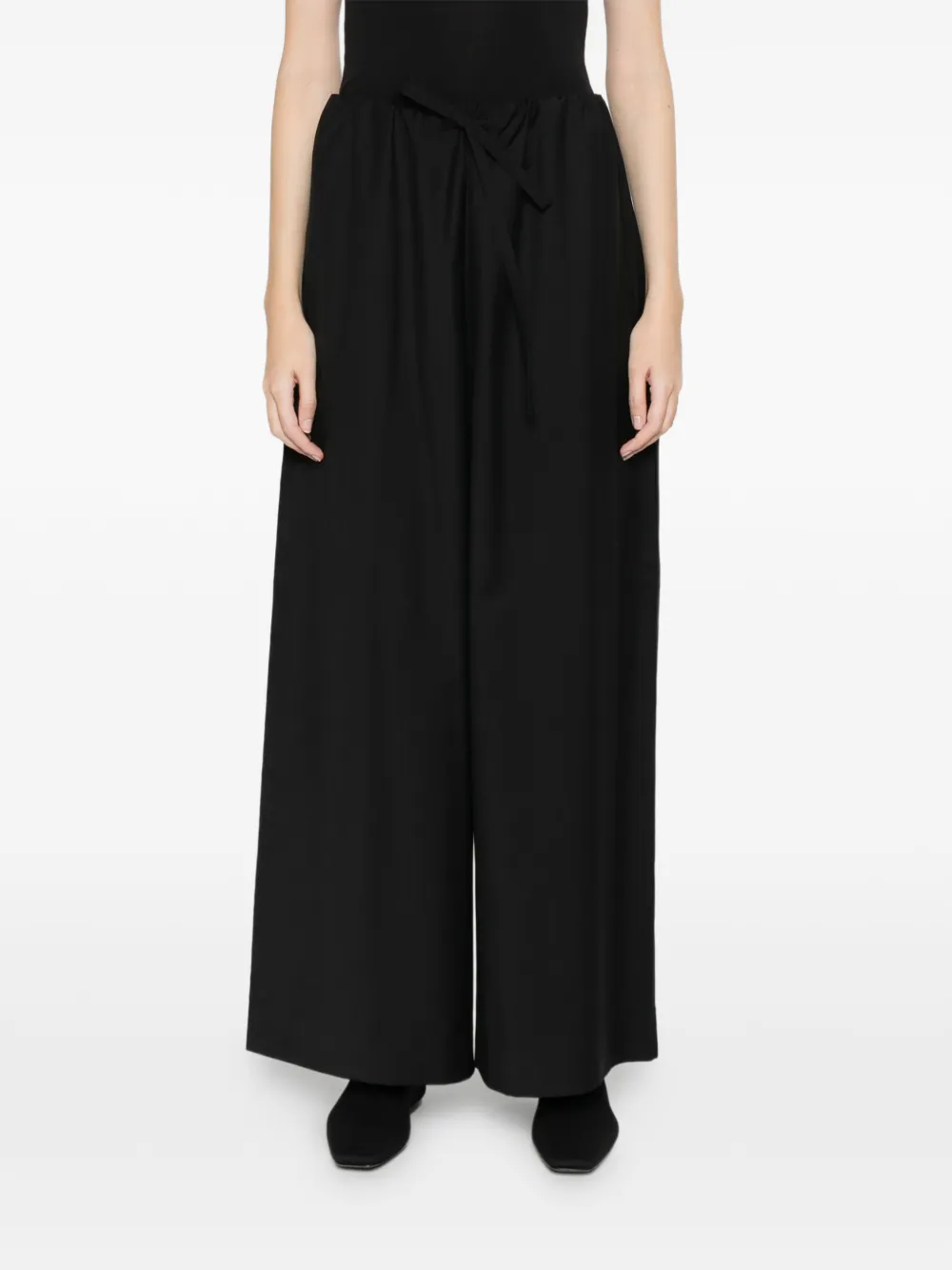 Totême Dinner Drawstring Wool Trousers In Black