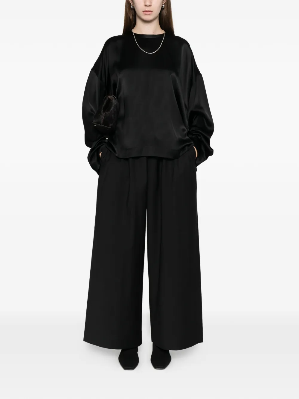 Totême Long-sleeve Top In Black