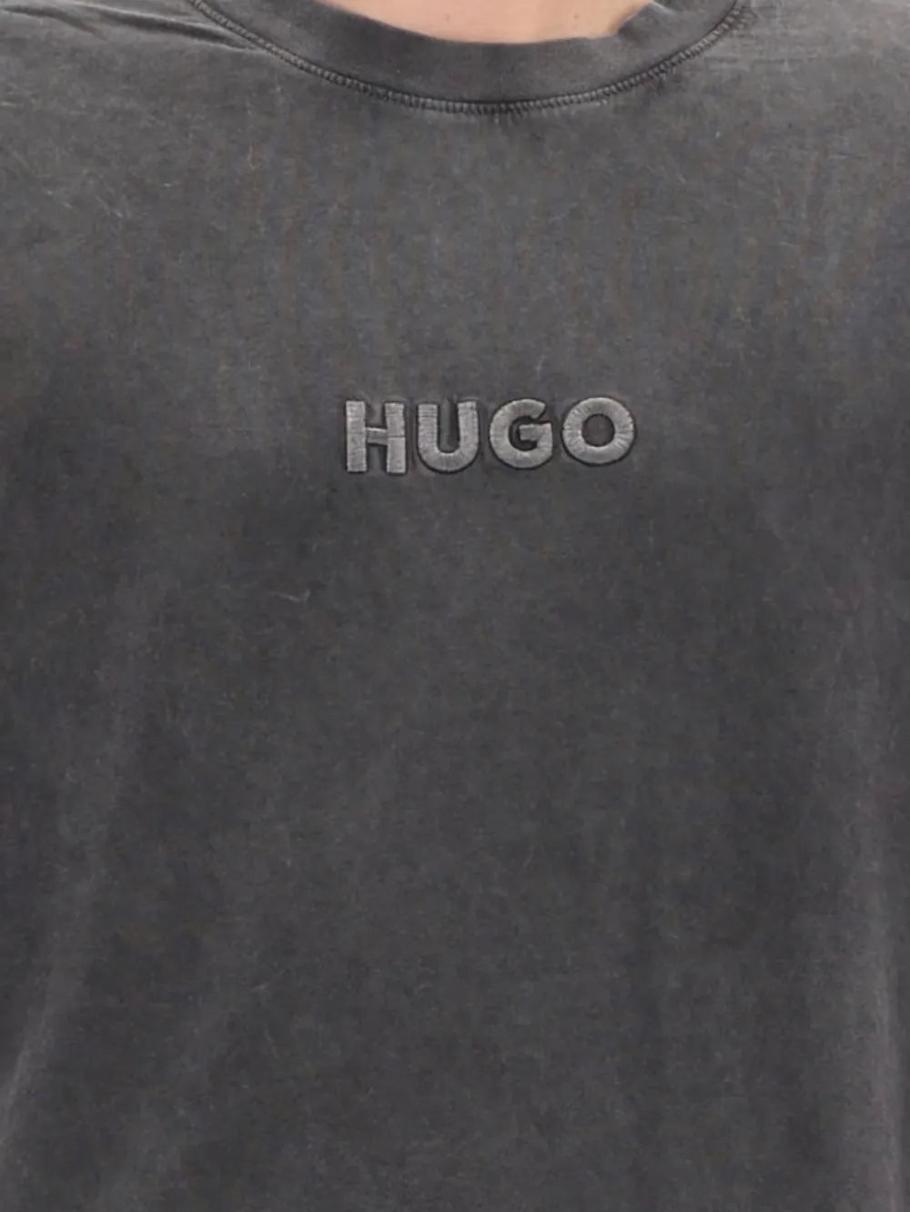 HUGO logo-embroidered T-shirt | T-Shirts | Image 2