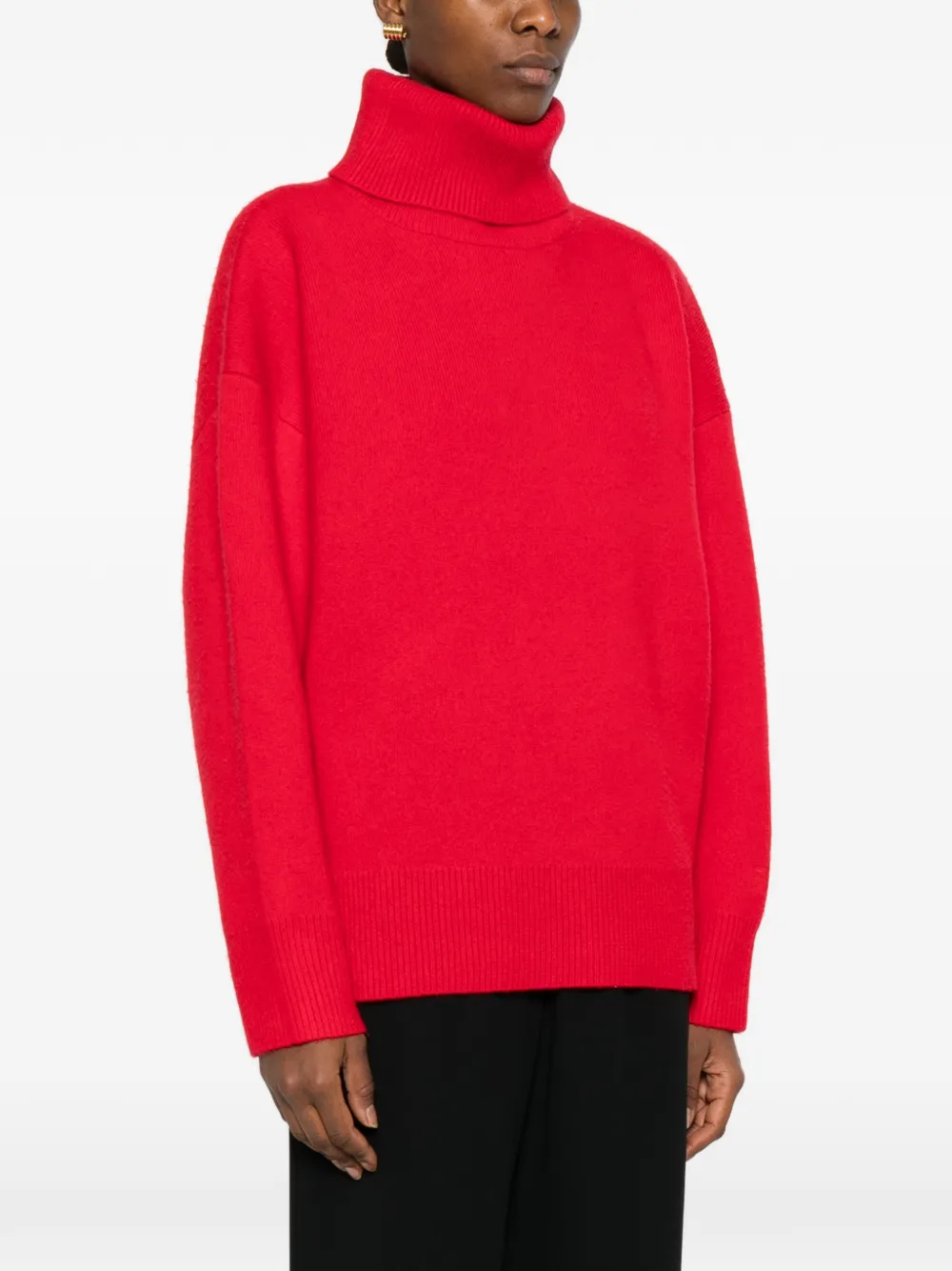Turtleneck Seater
