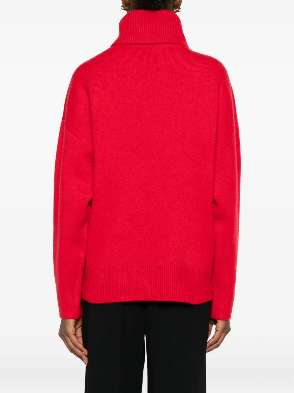 Turtleneck Seater
