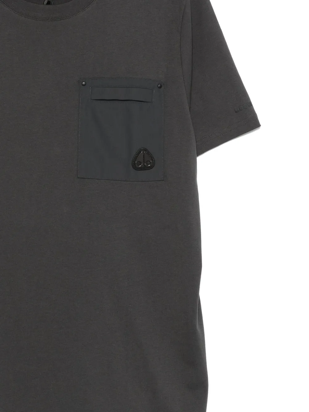 Moose Knuckles Pocket Detail T-shirt In Gray