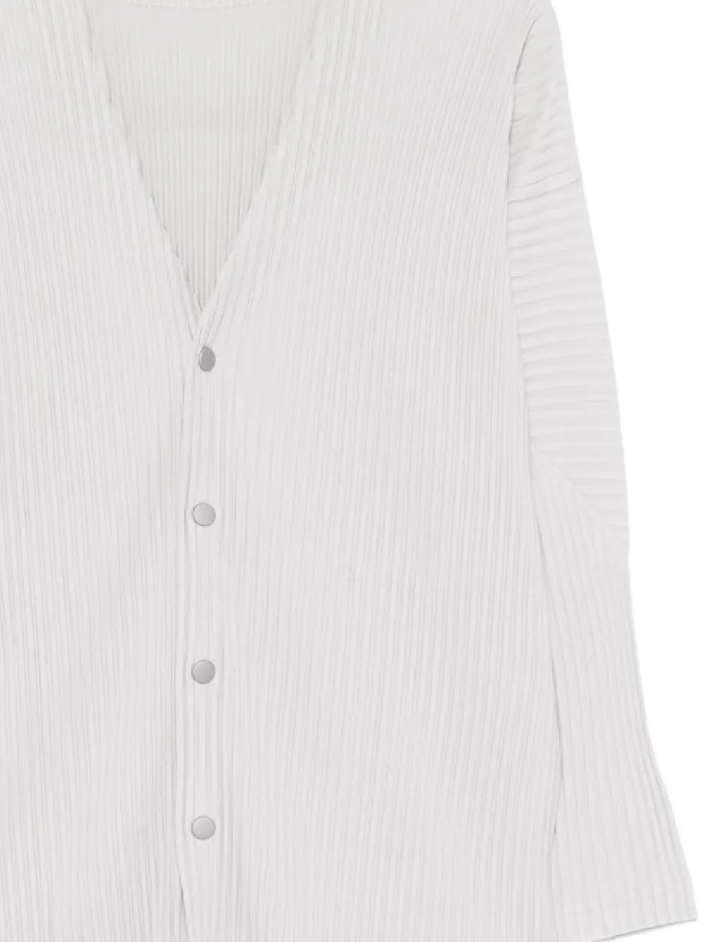 Issey Miyake Pleated Buttoned Cardigan - White 