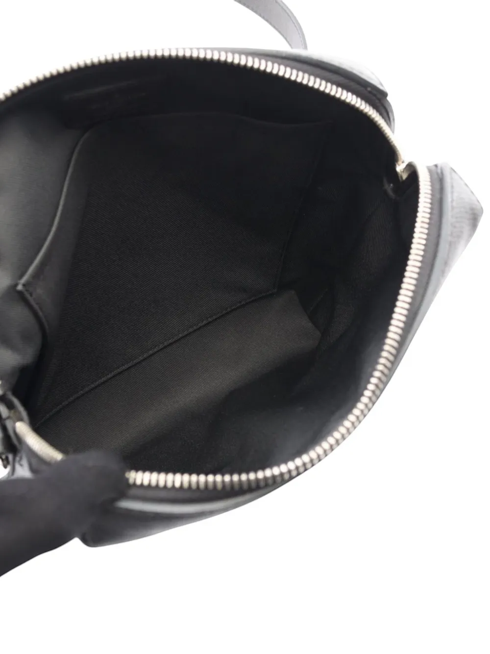 Pre-owned Louis Vuitton 2016 Taiga Grigori Pochette Crossbody Bag In Black