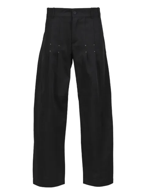 _J.L-A.L_  pantalones con botones y apliques