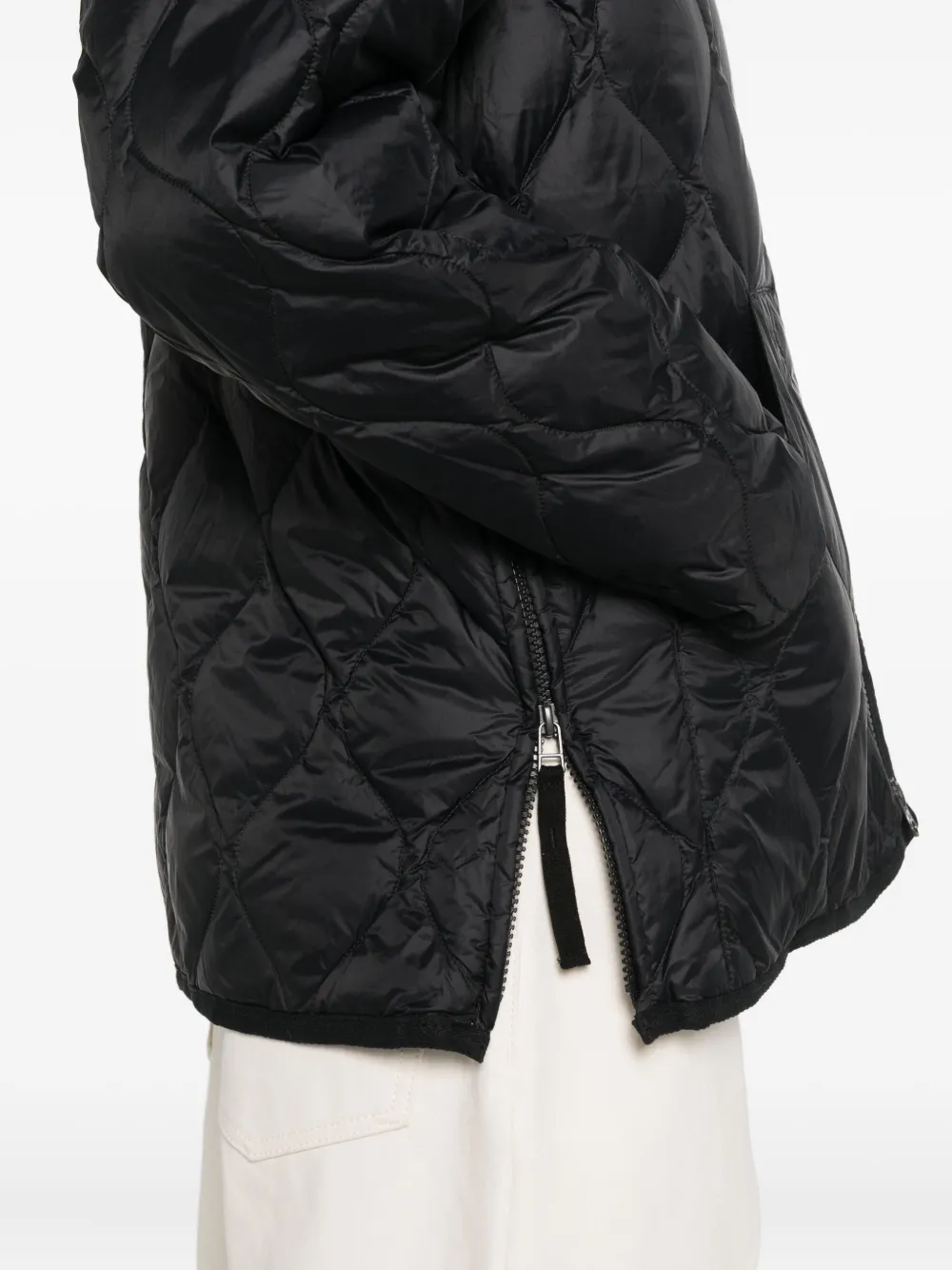 Taion Quilted Jacket In Black
