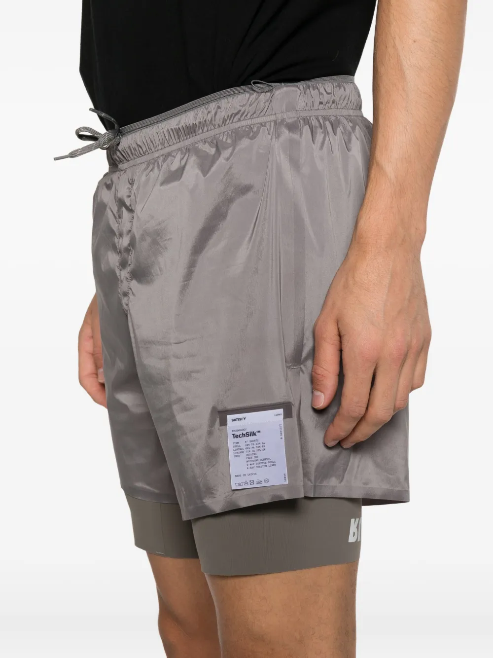 Satisfy Gelaagde shorts Beige