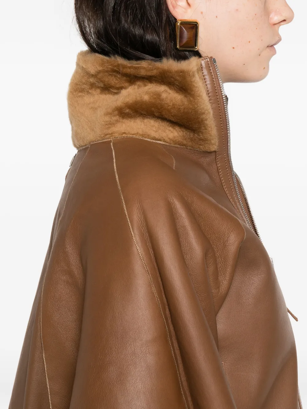 Utzon Zip-up Shearling Jacket In Brown