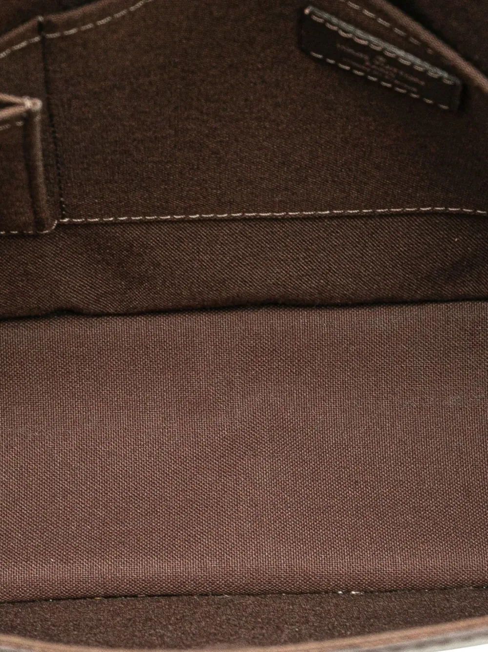 Pre-owned Louis Vuitton 2006 Taiga Andrei Crossbody Bag In Brown