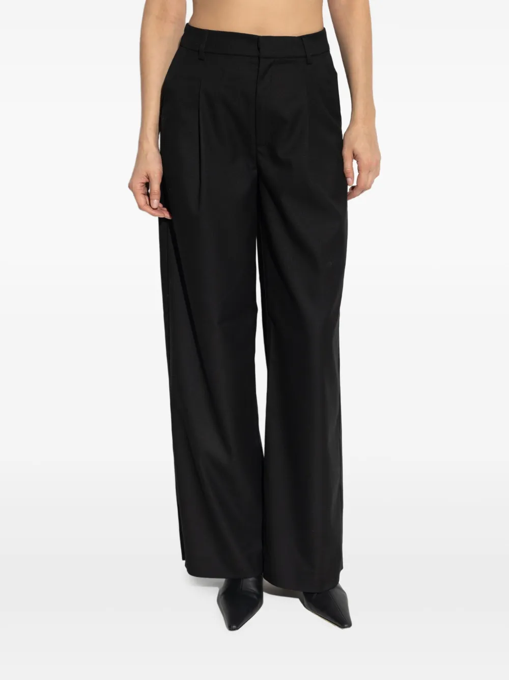 Gestuz Pleated Pants In Black