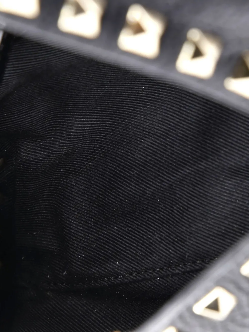Pre-owned Valentino Garavani Rockstud Flip Lock Leather Small Bag In Black