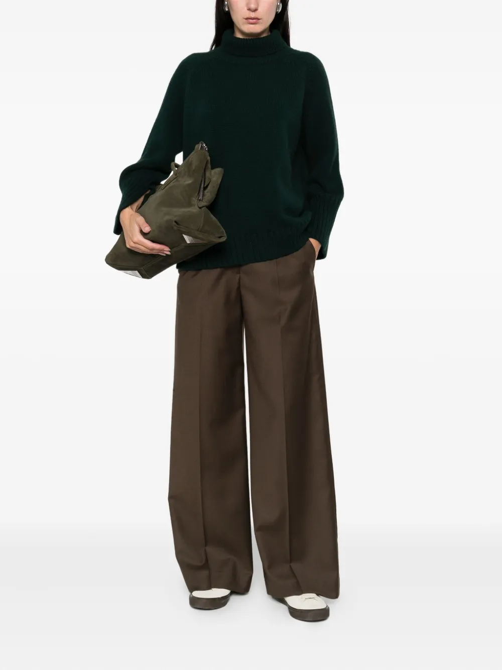 Beyou Button Roll-neck Knitwear In Green