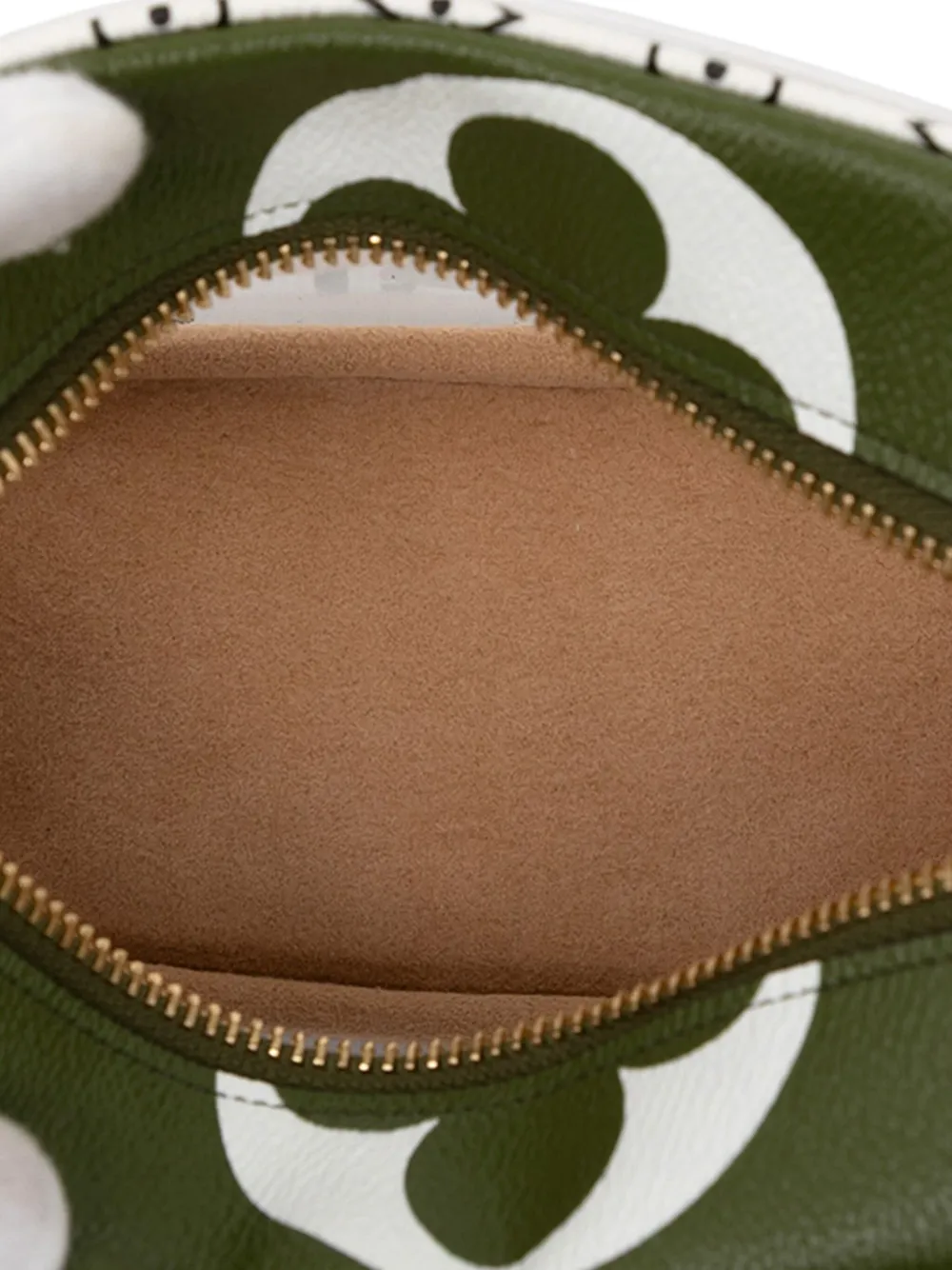 Pre-owned Louis Vuitton 2019 Monogram Giant Jungle Beach Pouch Shoulder Bag In Green
