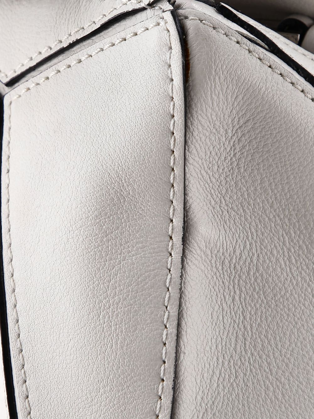 Pre-owned Loewe Puzzle Leather Small Satchel In White