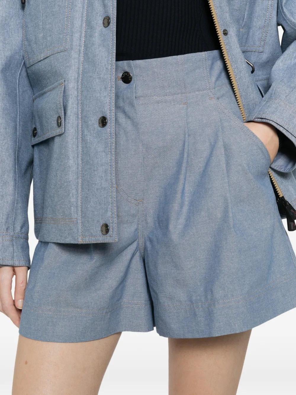 Moncler Grenoble Geplooide shorts met knopen Blauw