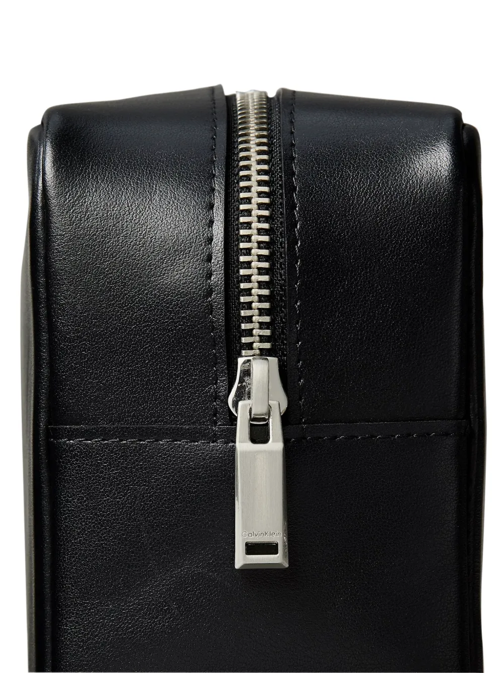 Calvin Klein Toilettas met rits Zwart