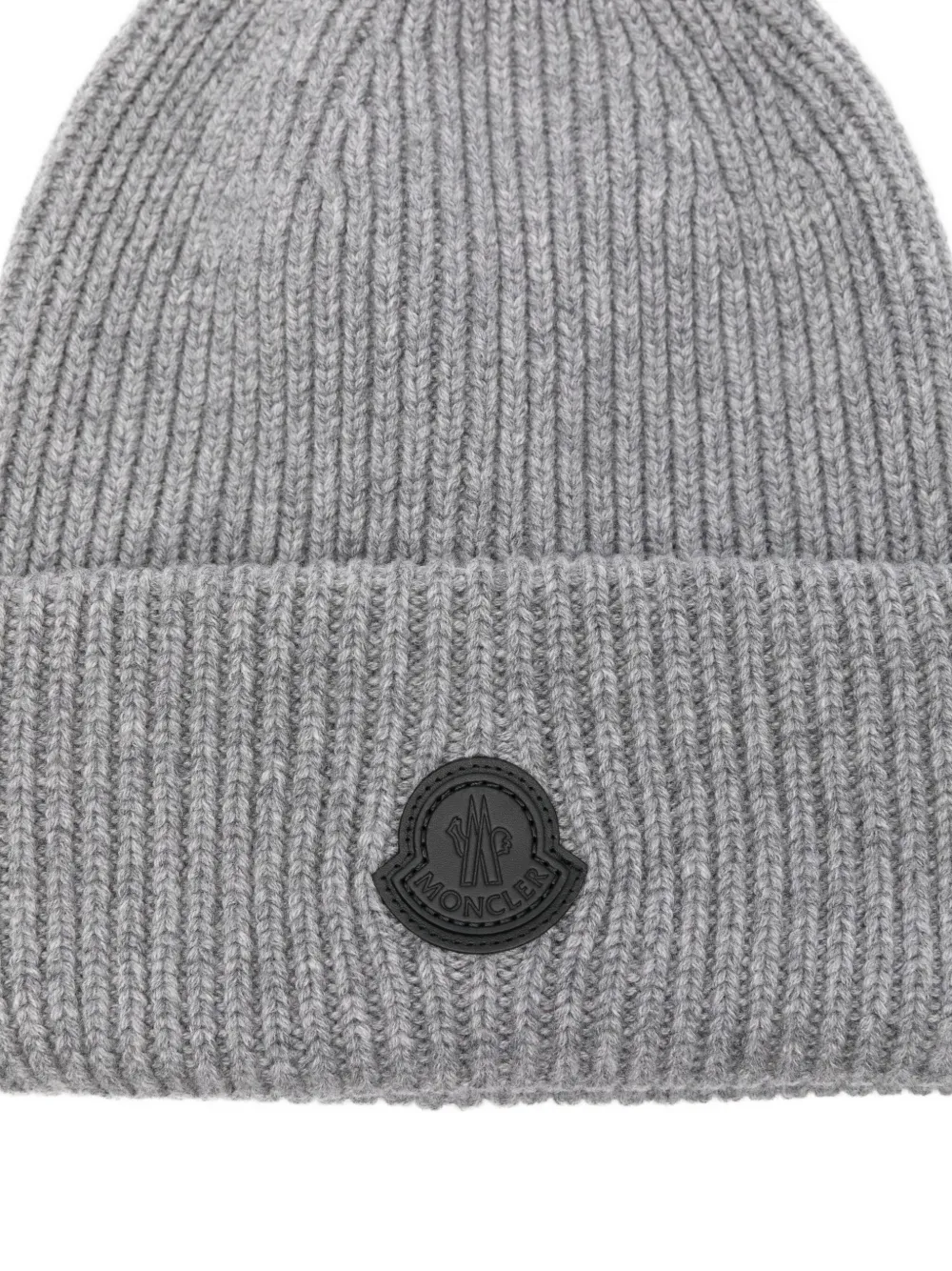 Moncler Ribbed Logo-patch Beanie Hat In Gray