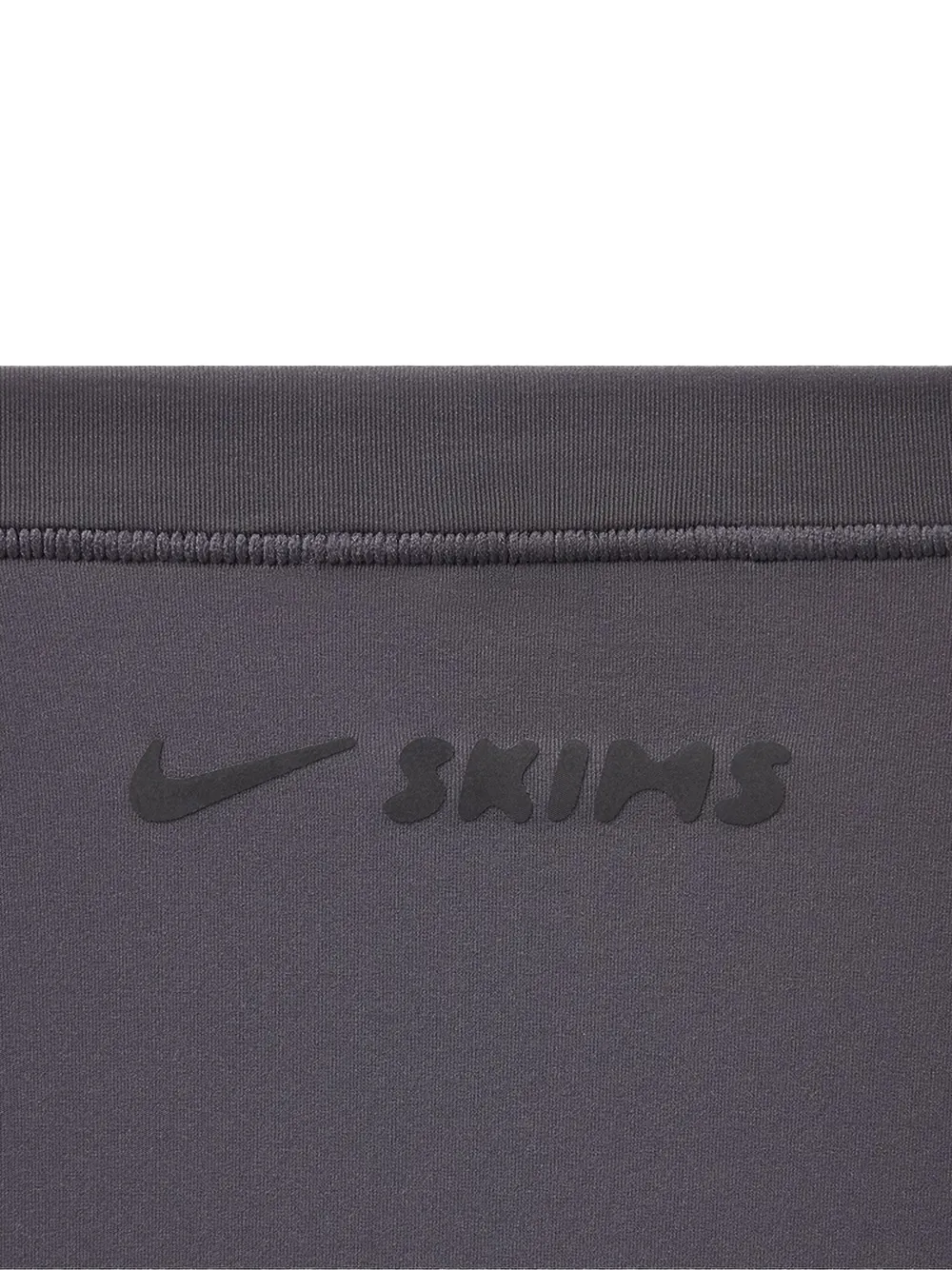 Skims x Nike haut cache-cœur à manches longues | T-shirts & jerseys | Image 2