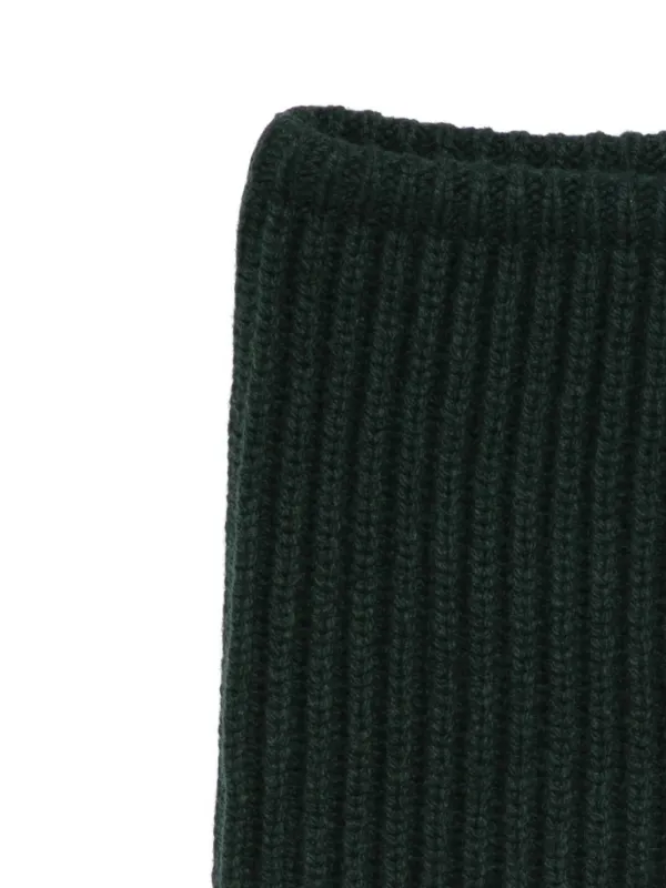 Sacai Ribbed Logo Neck Warmer | Green | FARFETCH