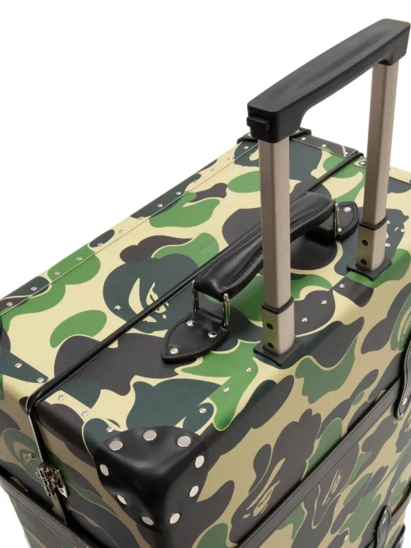 A BATHING APE® x Globe-Trotter カモフラージュ スーツケース