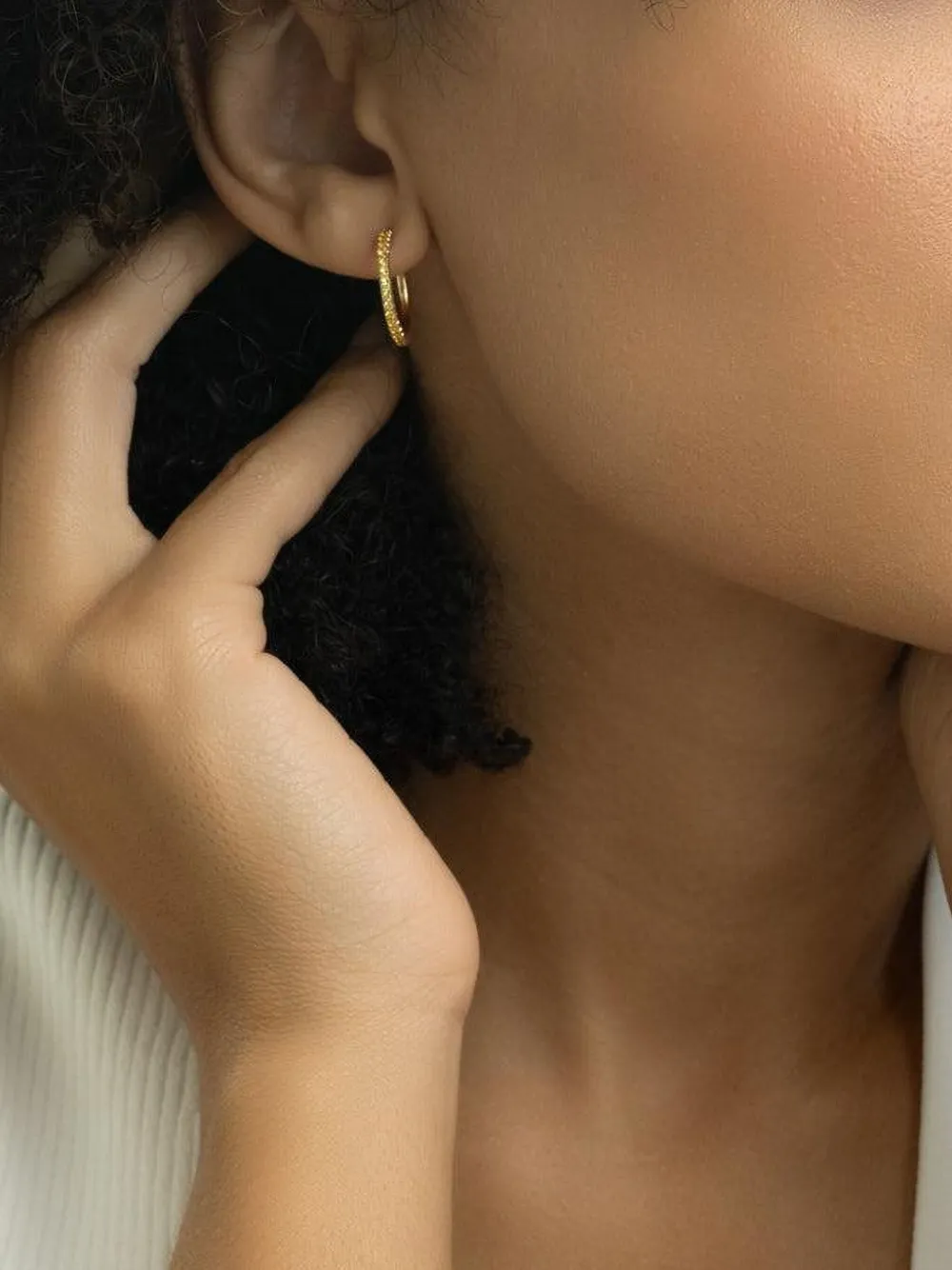 Lisa Nik arracadas Ombré en oro amarillo de 18kt con zafiro | Image 2