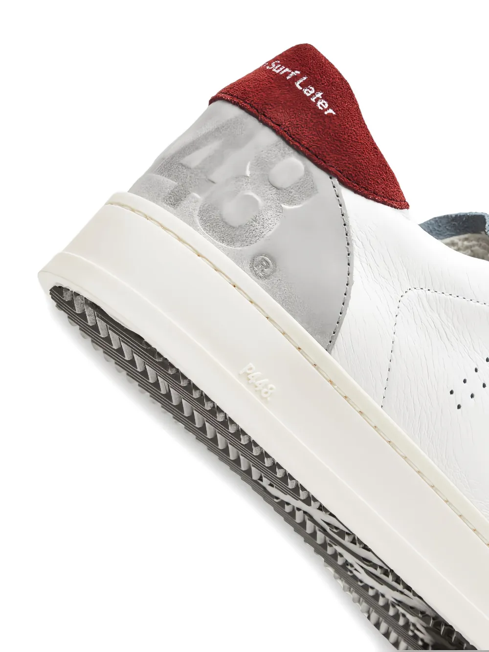 P448 Sneakers met geperforeerd logo Wit