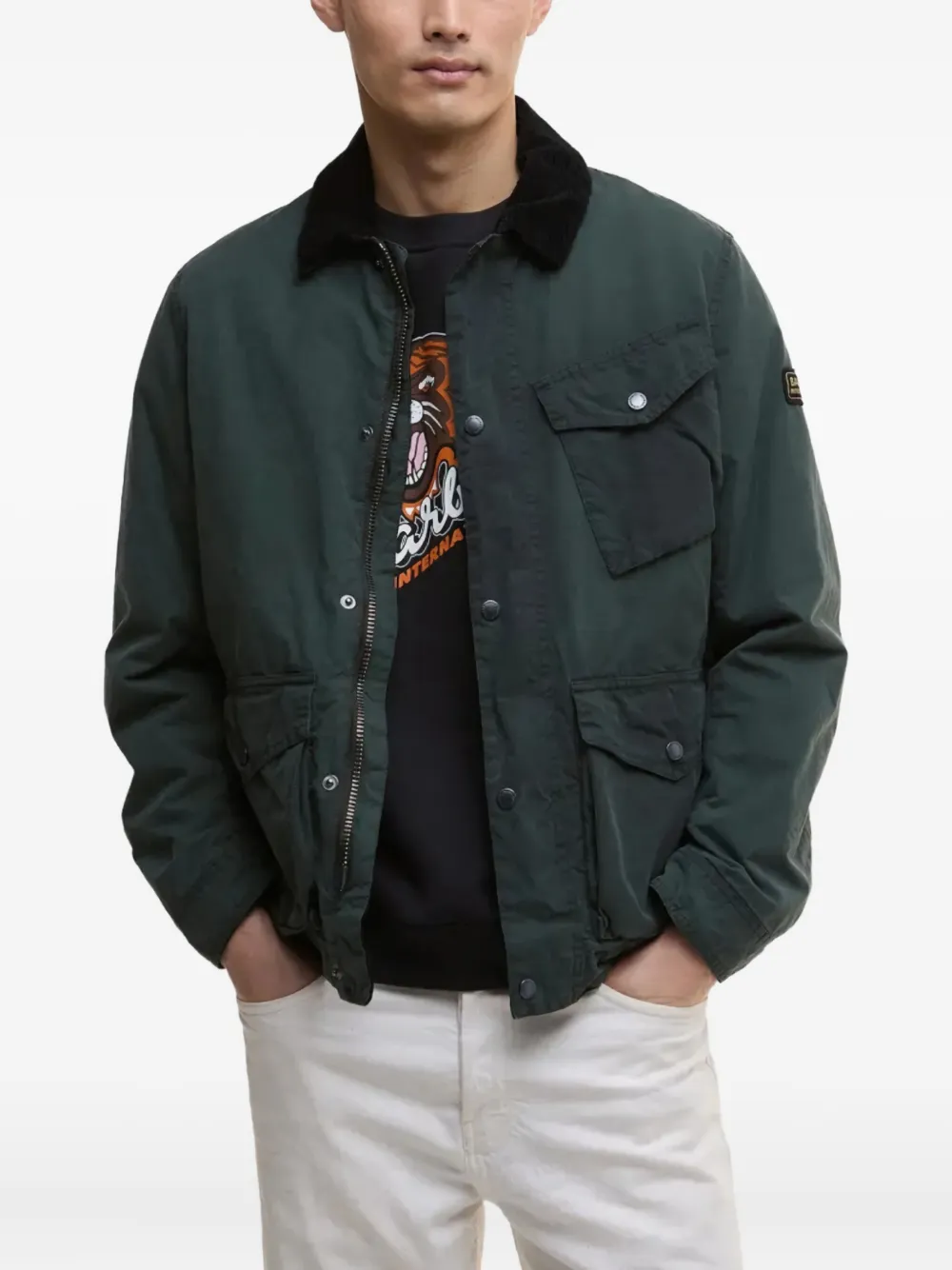 Barbour International Jack met ribfluwelen kraag en zakken Groen