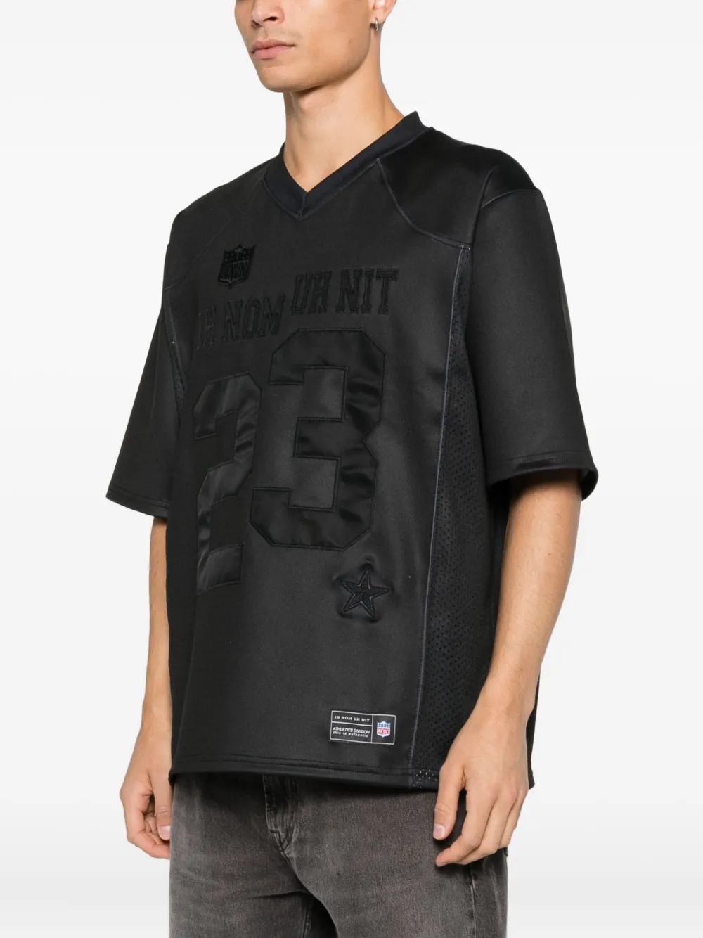 Ih Nom Uh Nit T-shirt met nummerpatch Zwart