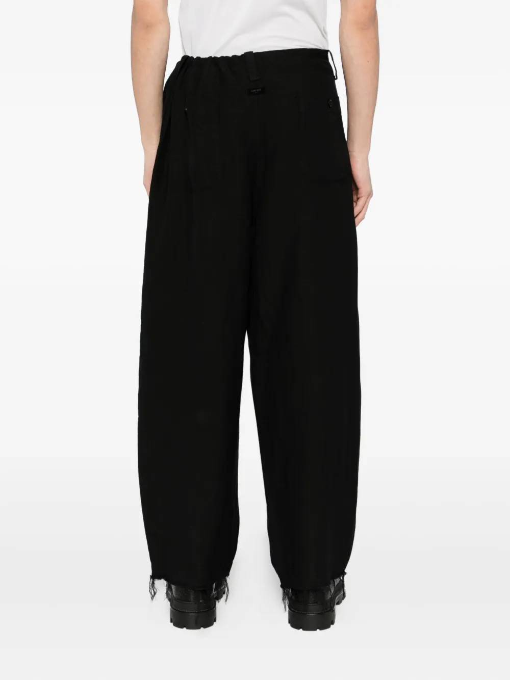 TEAM WANG design Gedrapeerde broek Zwart