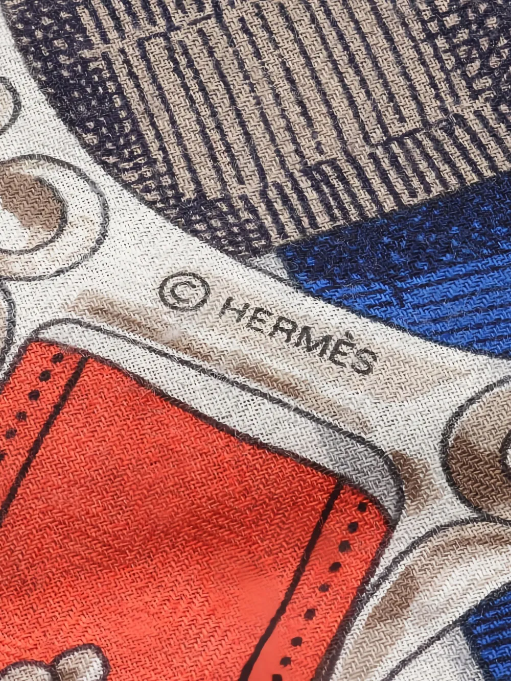 Hermès Pre-Owned 2010s Cavalcadour scarf | Image 2
