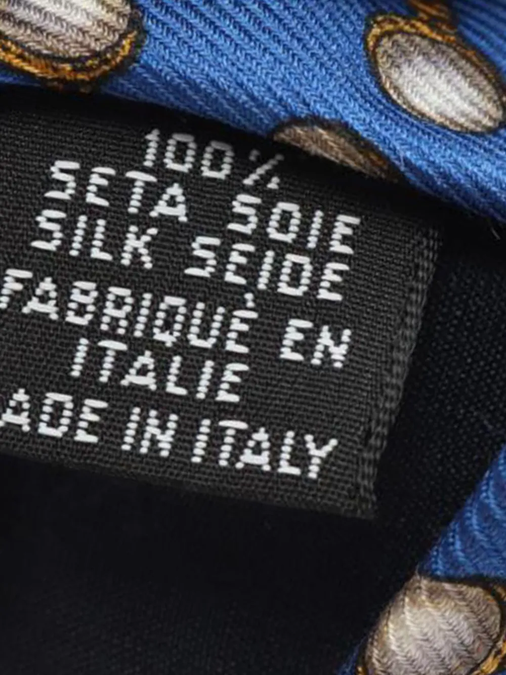 CHANEL Pre-Owned 1986-1988 all-over pattern silk tie | Image 2