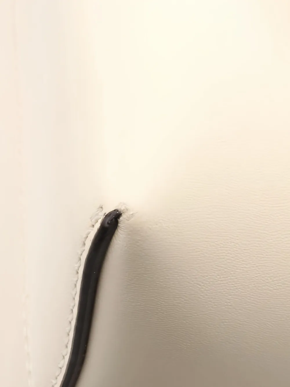 Pre-owned Fendi 2010s Medium By The Way Leather Tote Bag In Neutral