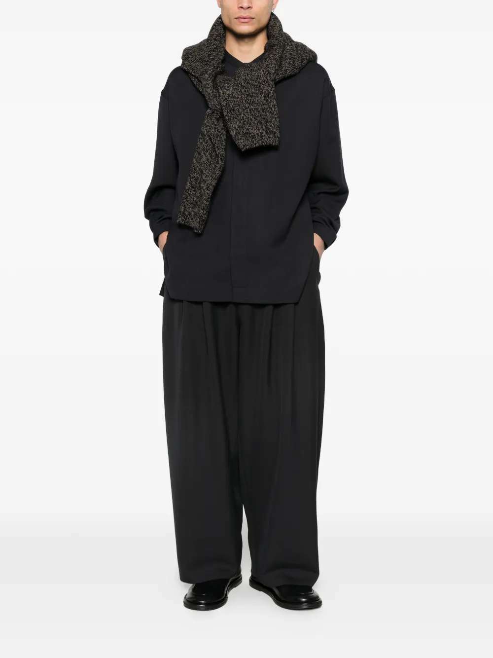 Studio Nicholson collarless shirt - Zwart