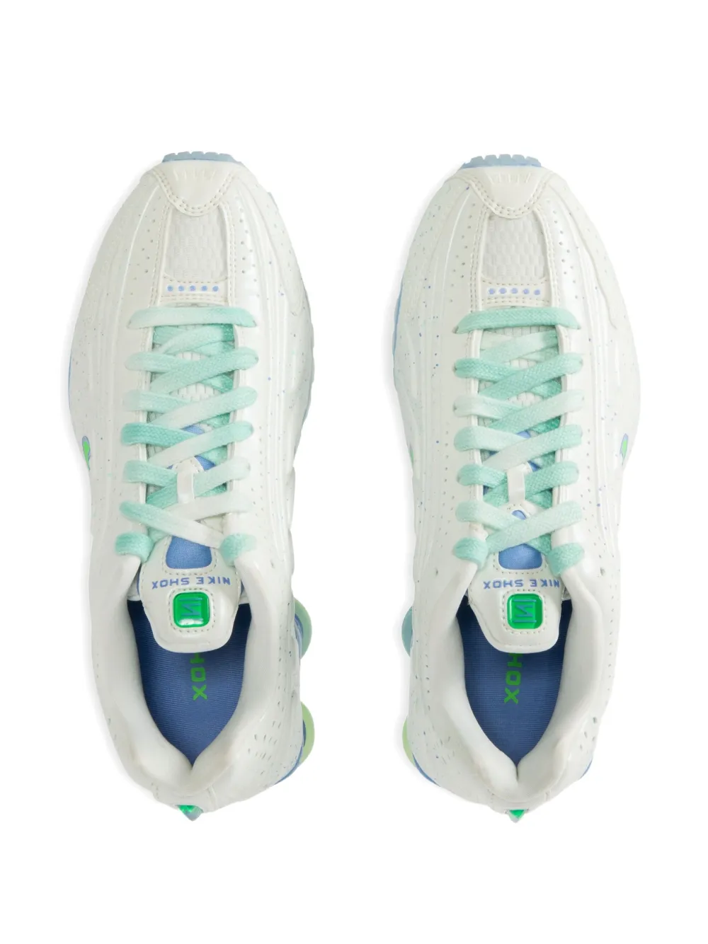Nike Shox R4 geperforeerde sneakers Wit
