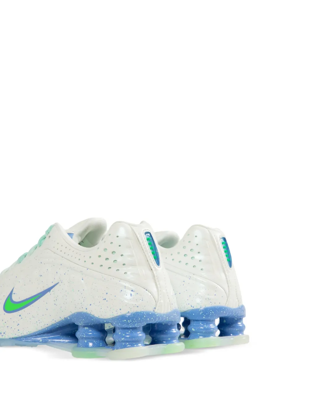 Nike Shox R4 geperforeerde sneakers Wit