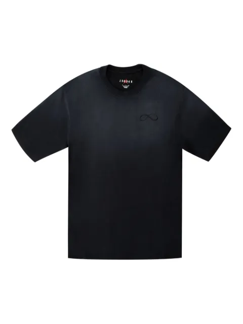 Nike embroidered-logo T-shirt