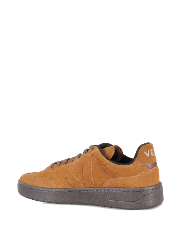 VEJA V-90 スニーカー | ブラウン | FARFETCH JP