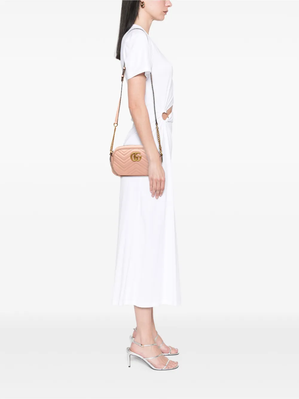 Pre-owned Gucci 2016-2025 Small Gg Marmont Matelasse Leather Crossbody Bag In Pink