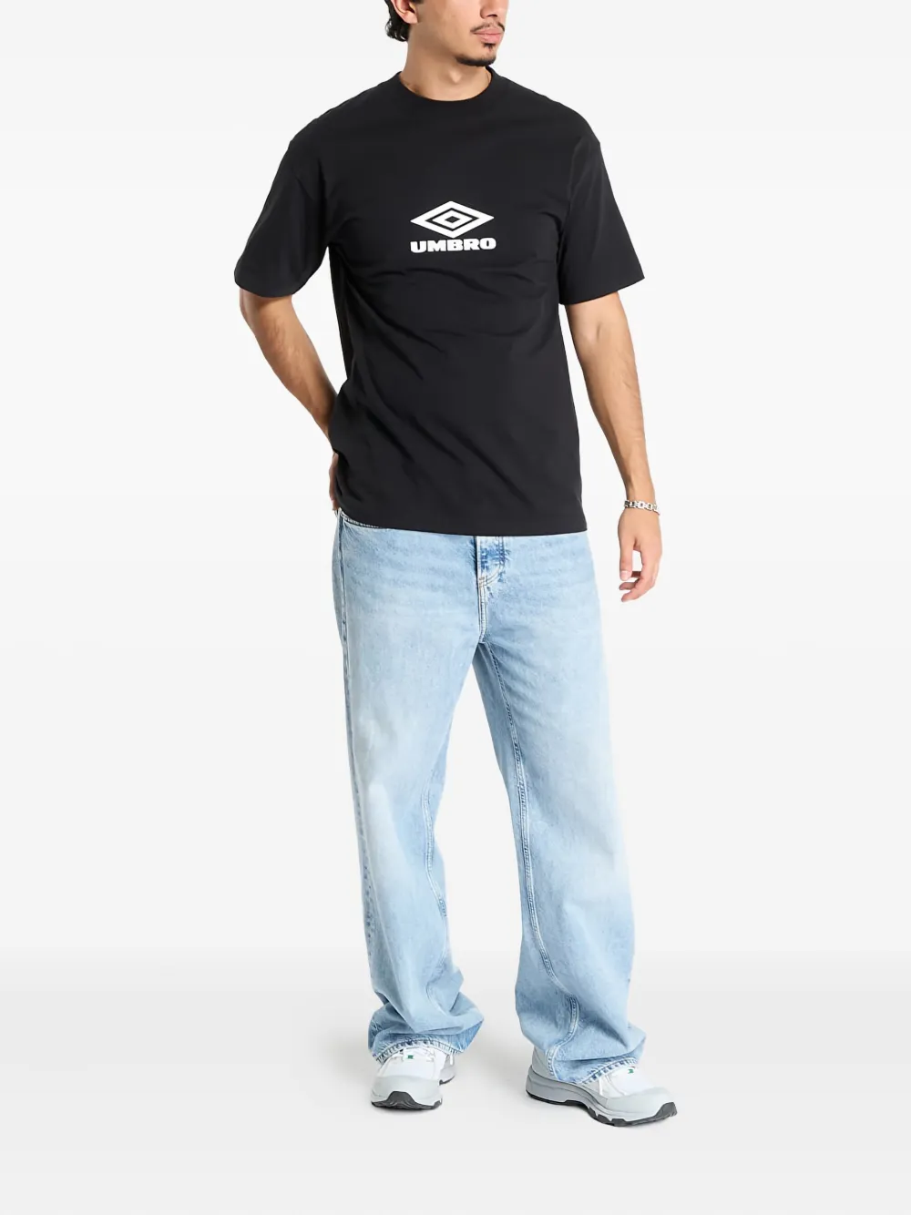 UMBRO logo-print T-shirt - Zwart