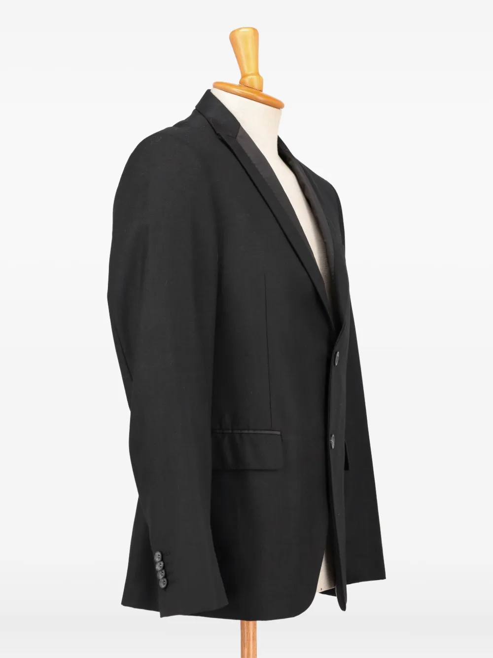 GUESS USA x By Marciano two-button suit | Image 2