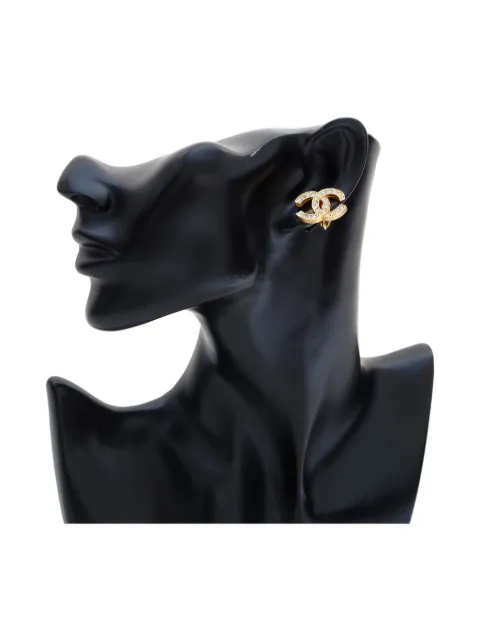 CHANEL Pre-Owned  1954-1985s signature interlocking CC logo rhinestone clip-on earrings