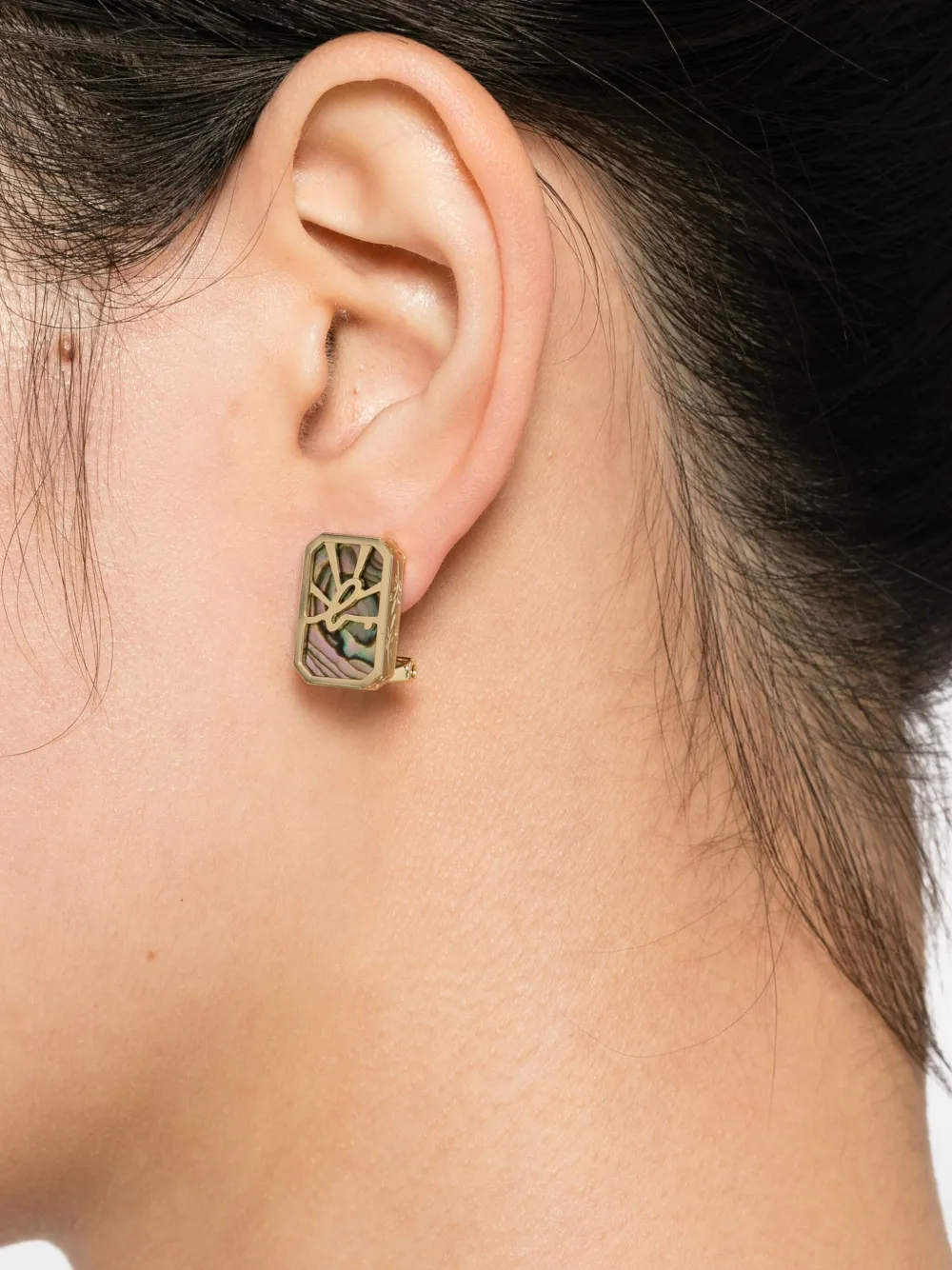 agnès b.  aretes Window Vistas | Image 2