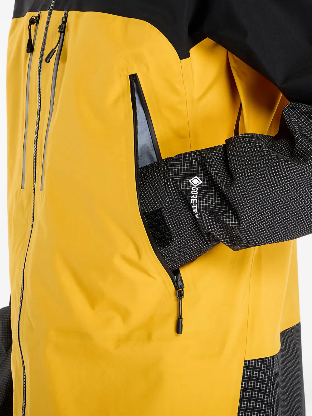 The North Face Summit Mountain Gore-Tex Pro jack Geel