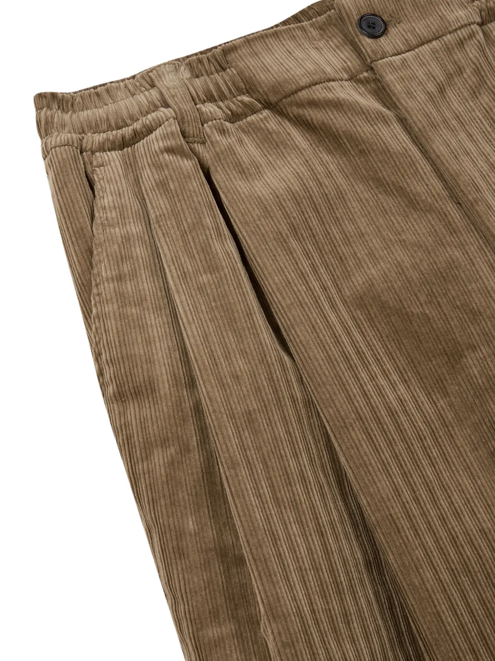TOMBOY Ribfluwelen plooibroek Beige