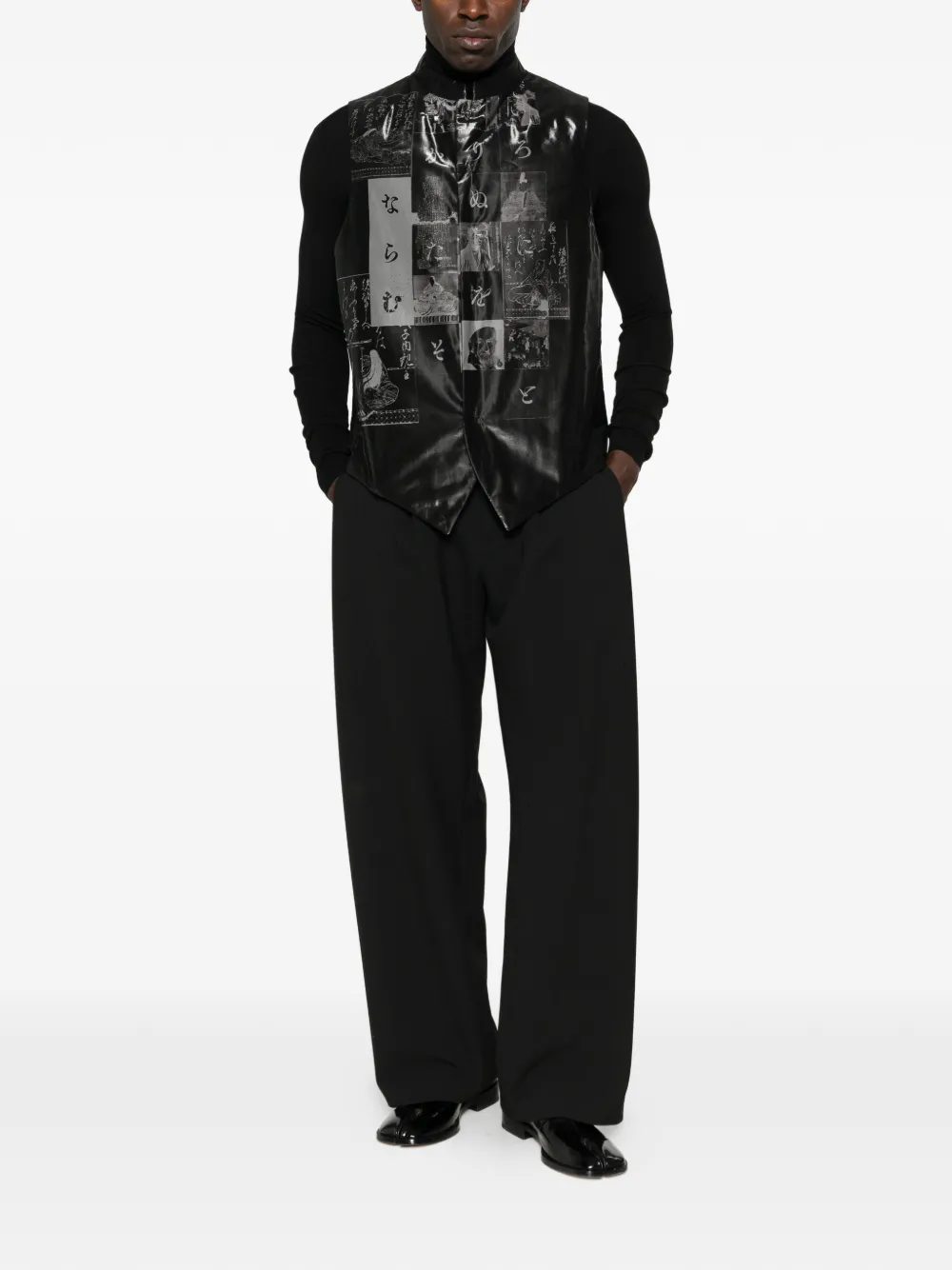 Yohji Yamamoto graphic-print gilets | Waistcoats & Gilets | Image 2