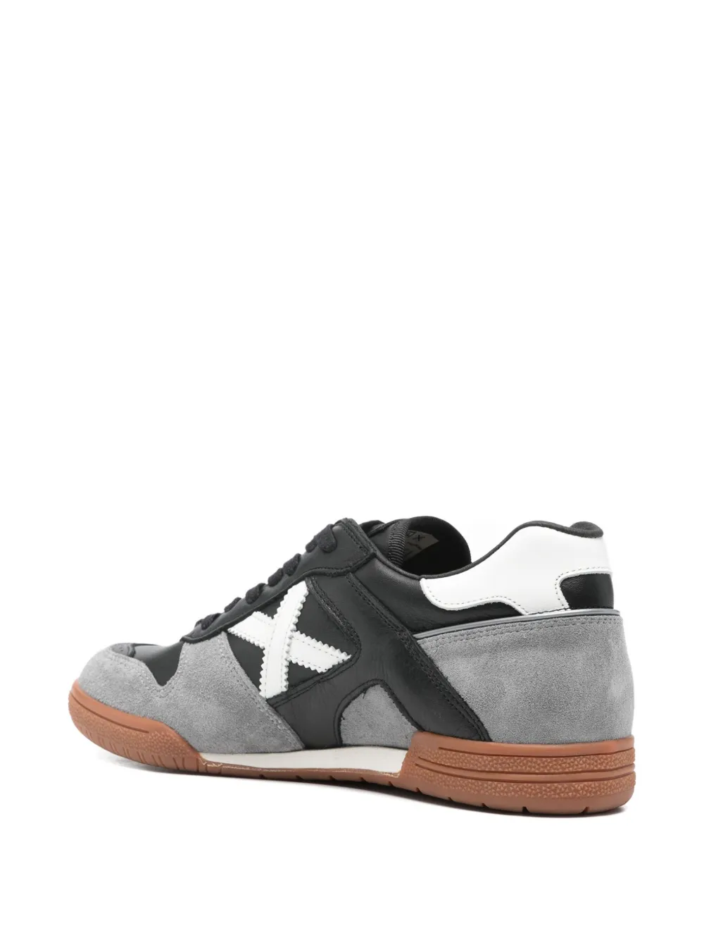 Munich Cross sneakers met vlakken en kruis Zwart
