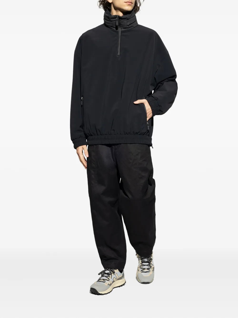 Giorgio Armani chamarra rompevientos con medio cierre | Chamarras deportivas y rompevientos | Image 2