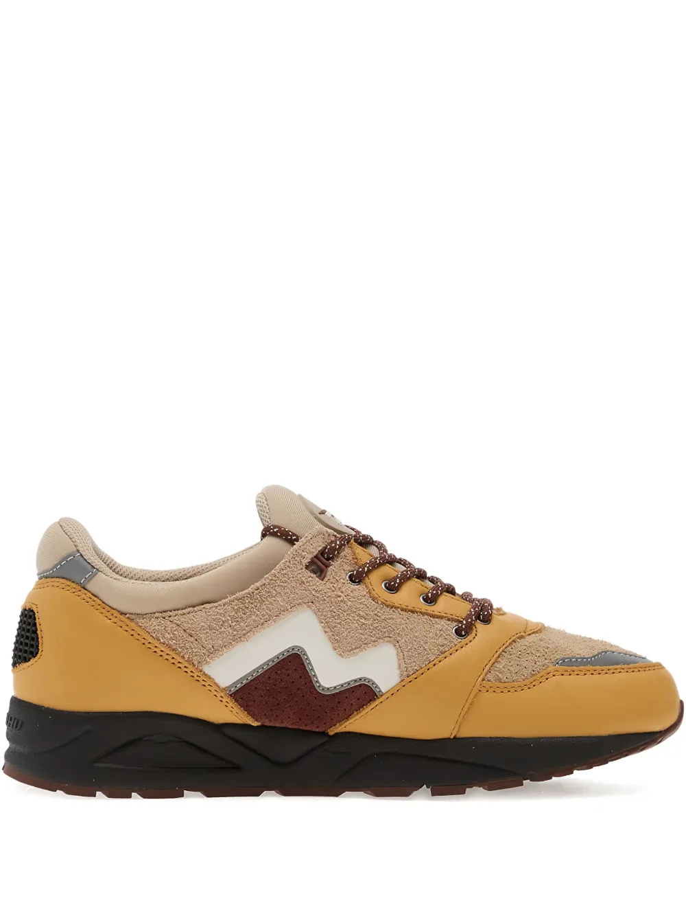 Karhu Aria 95 sneakers met zigzag-detail Geel